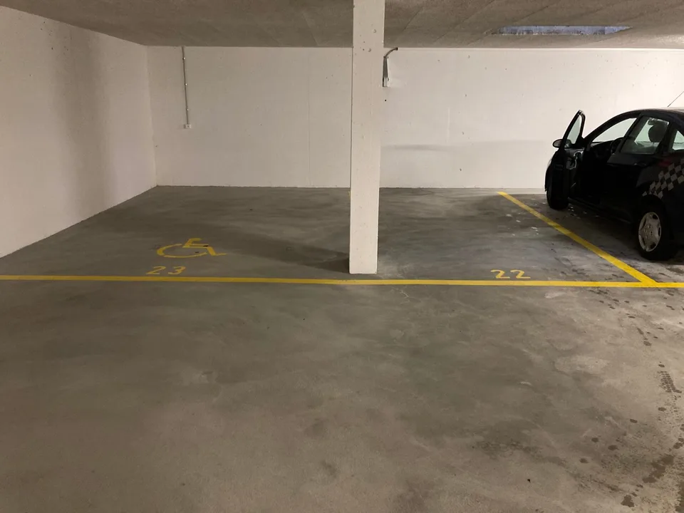 Tiefgaragenplätze Nähe Bahnhof zu vermieten
