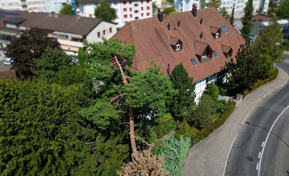 Hochwertige, topmoderne Wohnung im traditionsreichen Landhaus Dennigkofen