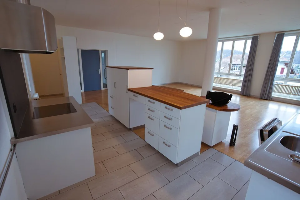 JETZT zu mieten: Wohnen im Loftformat auf 165m2 plus 50m2 Innenhof