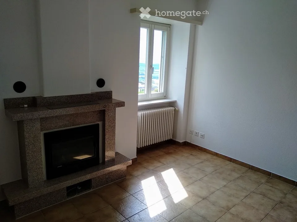 Miete 4.5-Zimmer-Wohnung in Montedato (Riazzino)