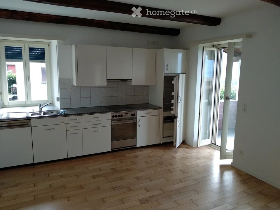 Miete 4.5-Zimmer-Wohnung in Montedato (Riazzino)