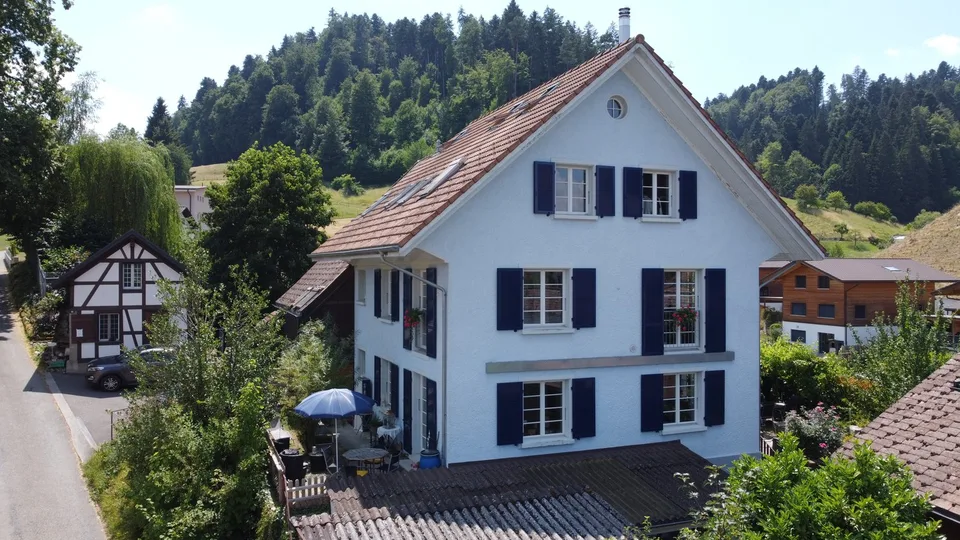 Charmante Doppelhaushälfte mit 2 Wohnungen an ruhiger Lage in Oberburg