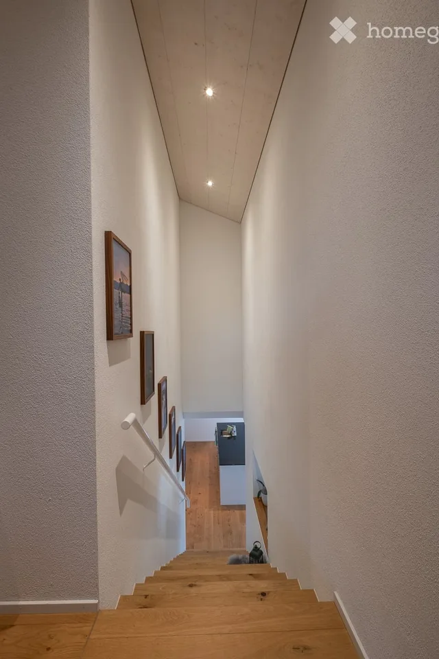Exklusive 4.5-Zimmer-Maisonette | 122 m² | Loggia | Bergsicht