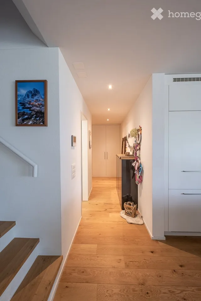 Exklusive 4.5-Zimmer-Maisonette | 122 m² | Loggia | Bergsicht