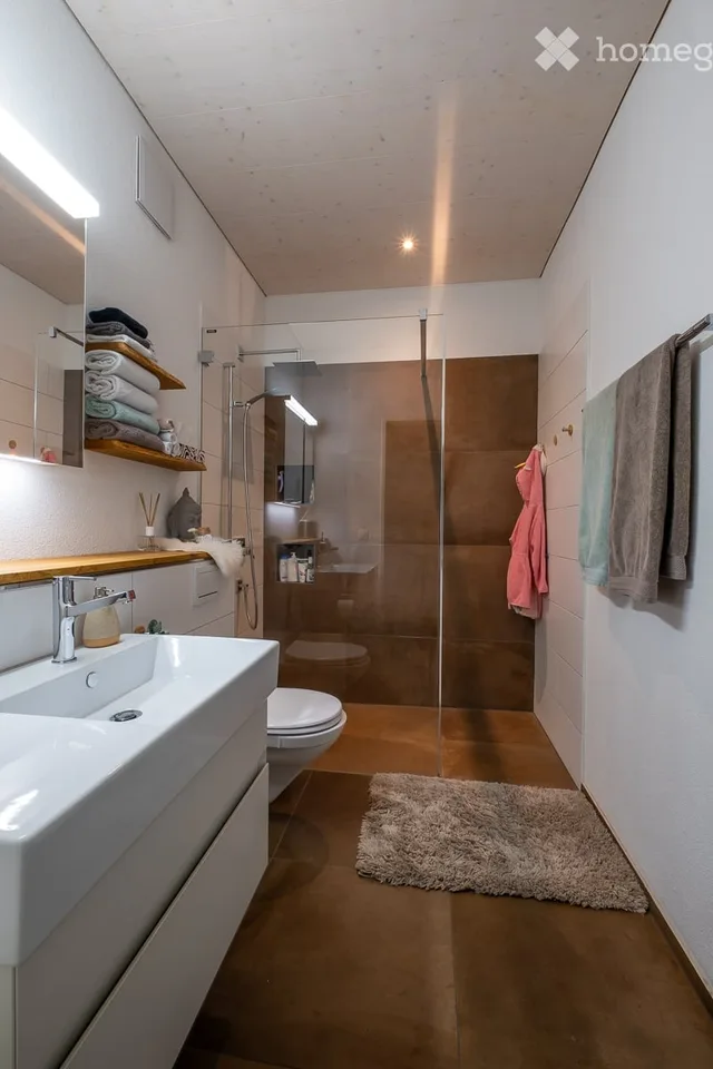 Exklusive 4.5-Zimmer-Maisonette | 122 m² | Loggia | Bergsicht