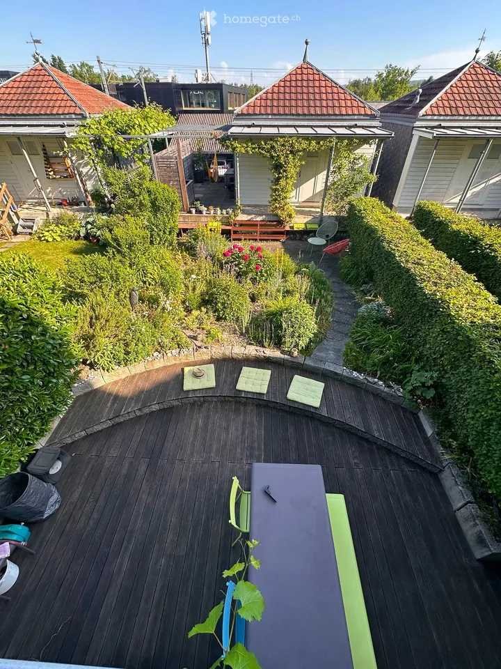 Möblierte Familienmaisonette mit Garten & privatem Gästehaus