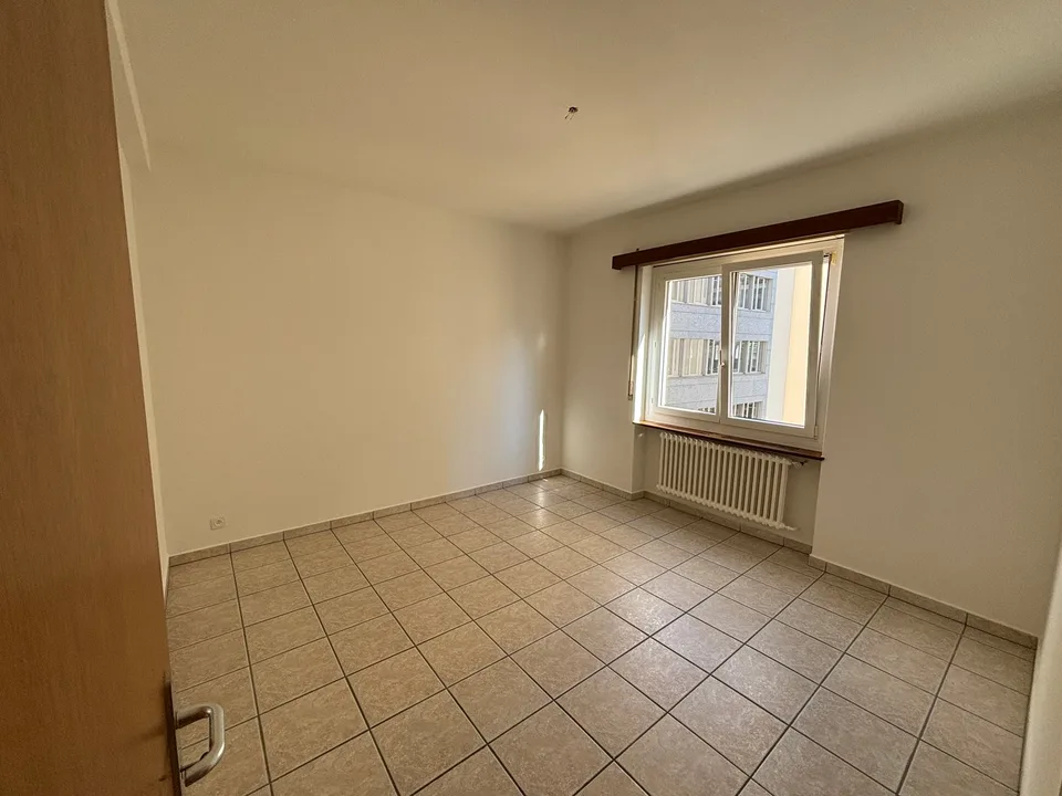 Miete hellen 2.5-Zimmer-Wohnung - Bellinzona Zentrum