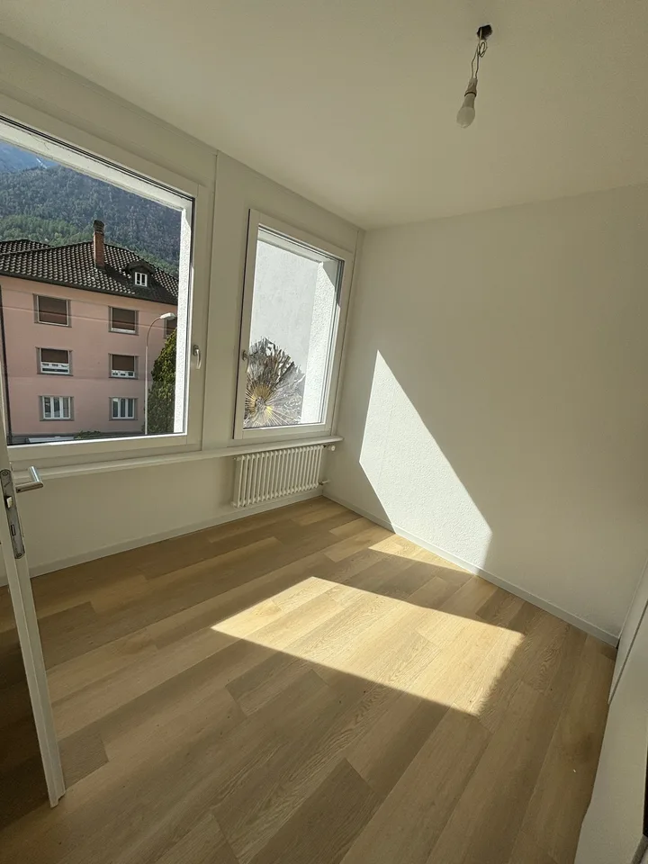Büro in der Stadtmitte zu vermieten, 53 m2 renoviert