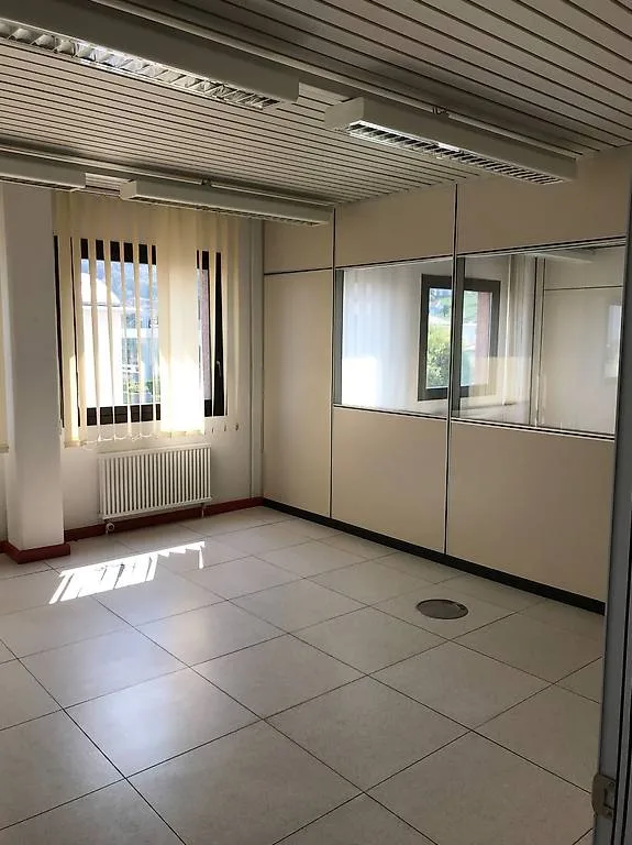 Miete in Cadenazzo Gewerbefläche von ca. 102 m²