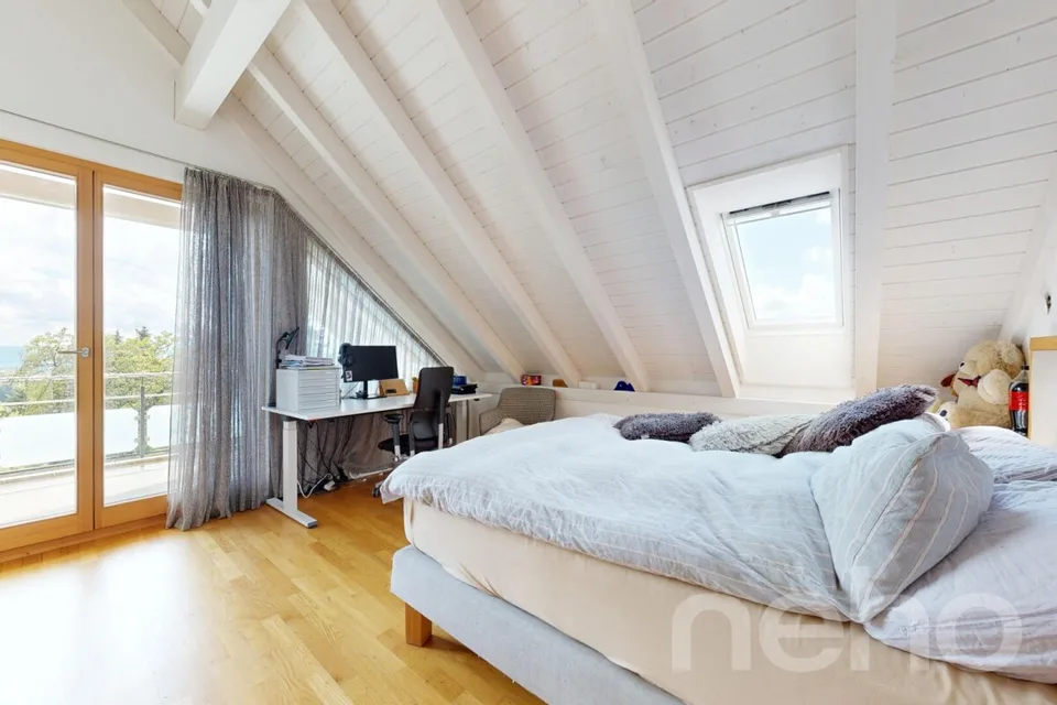 Erstklassiges 7.5-Zimmer-Einfamilienhaus mit unverbaubarer Aussicht