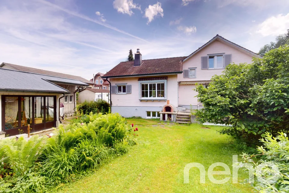 Two attractive building plots in Rheineck