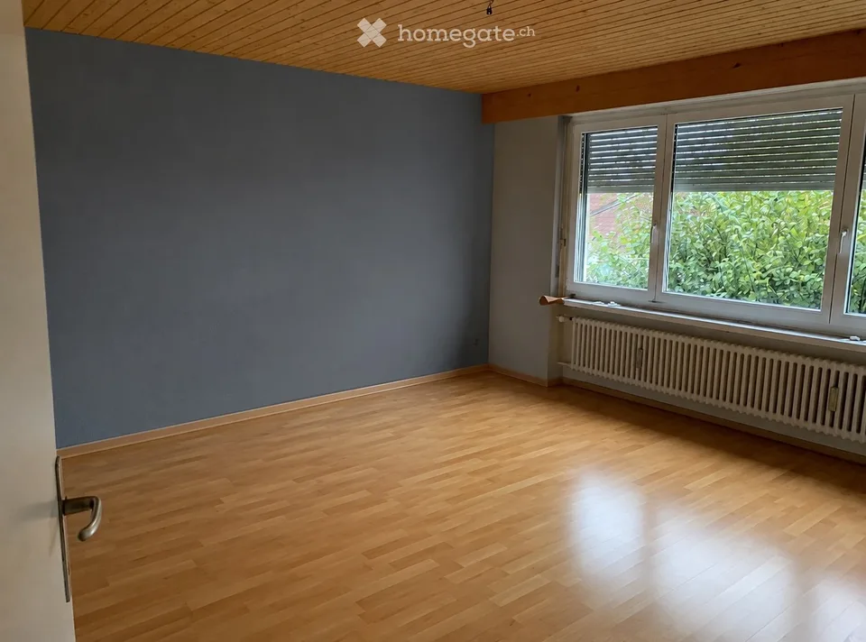 2 private Zimmer (50 m²) mit eigenem Bad & WC