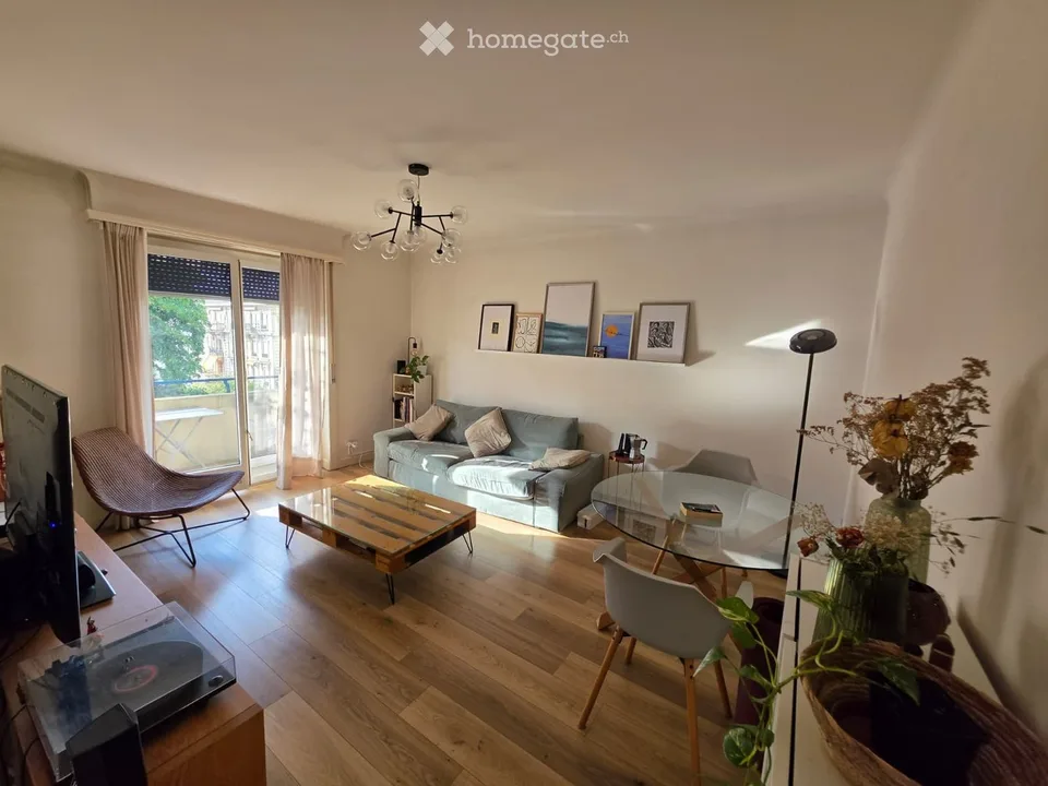 4-Month Sublet: 2.5 rooms, 5 min from Lausanne train station