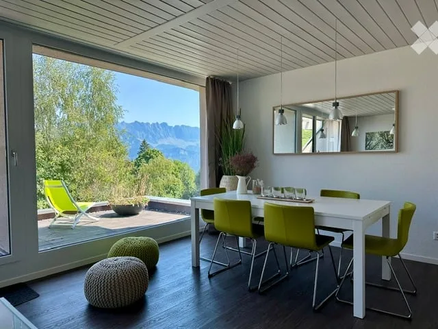 2.5-Zimmer-Terrassenwohnung mit Blick auf die Churfirsten
