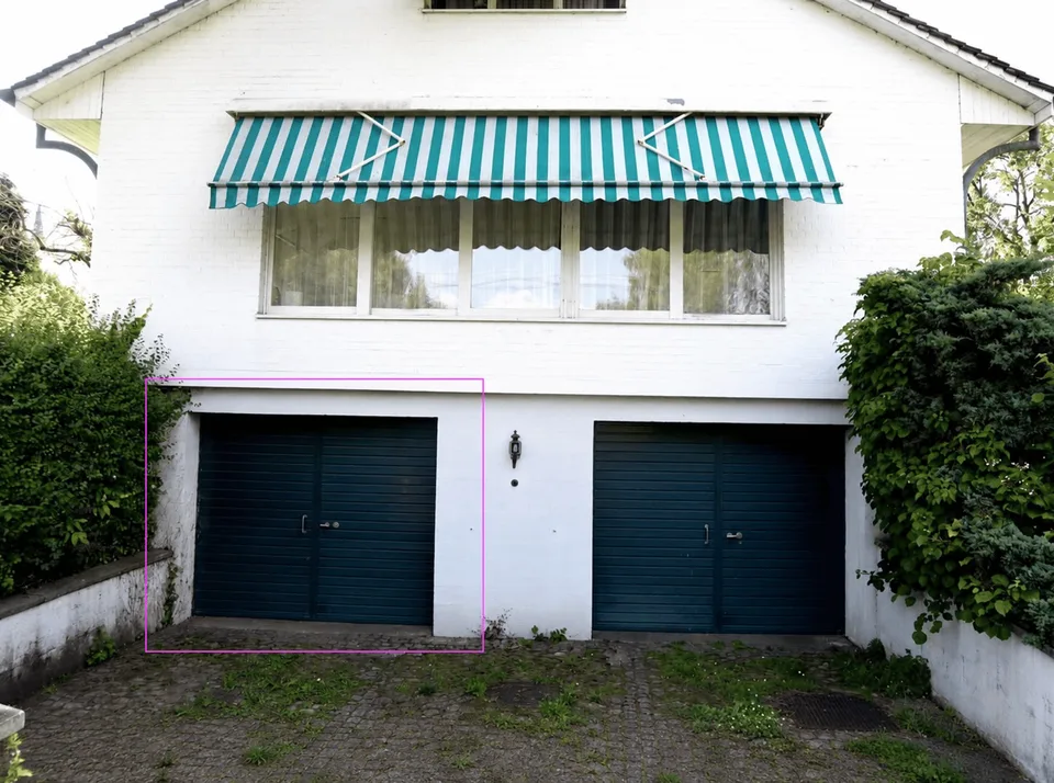 Helles Atelier/ Hobbyraum mit Einzelgarage, Lavabo und WC