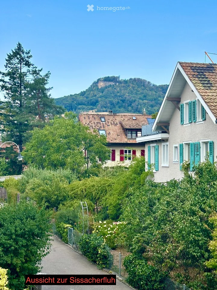 Charming 3.5-room terrace apartment in a renovated old building – Sissach