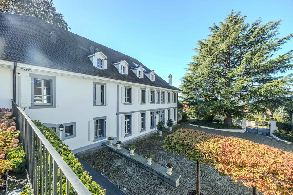 Prächtiges Anwesen vor den Toren von Lausanne
