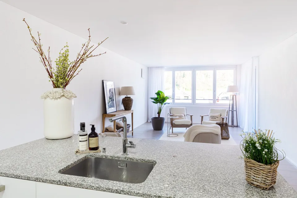 Ruhig und schön gelegene 4.5-Zimmer-Wohnung mit Weitsicht