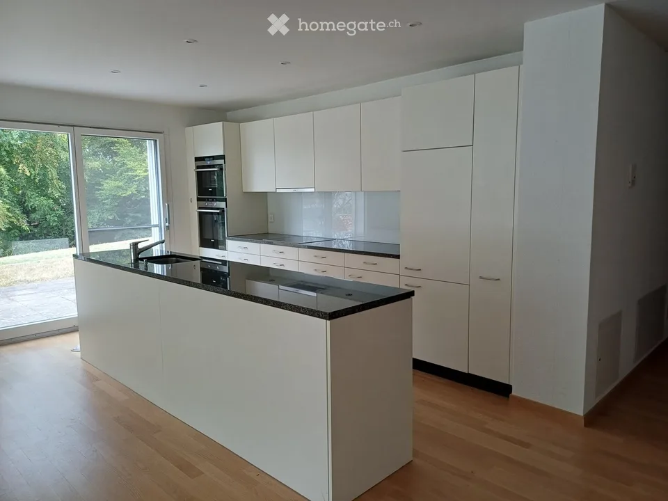 Geräumige 3.5 Zimmer Wohung in Düdingen