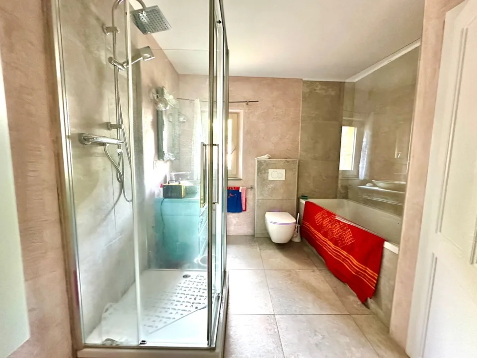 Maison unifamiliale pittoresque de 3.5 pièces à Arosio