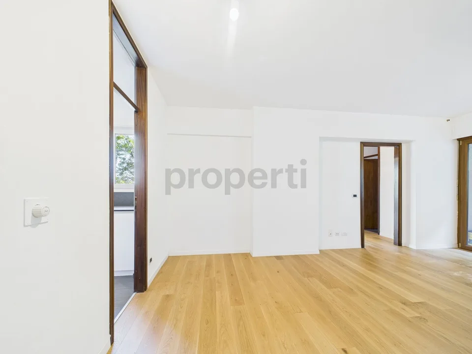 Schönes Appartement mit 3,5 Zimmern und Seeblick