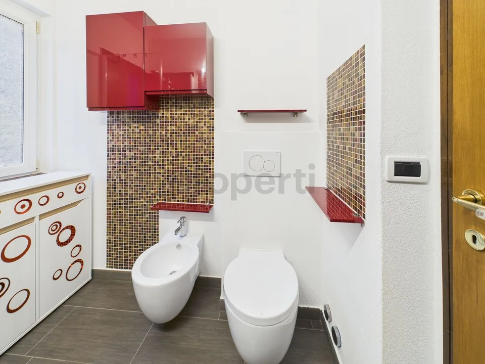 Schönes Appartement mit 3,5 Zimmern und Seeblick