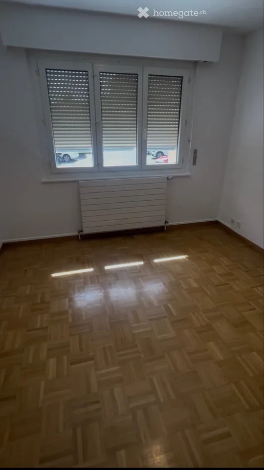 Studio 2 Minuten von dem Bahnhof Nyon