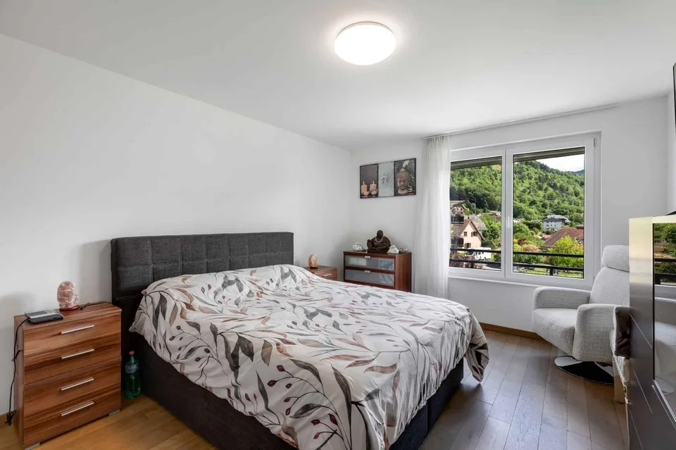Spacious 120 m² apartment in a quiet environment
