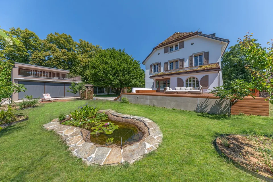 Elegante casa padronale in un ambiente raro e preservato