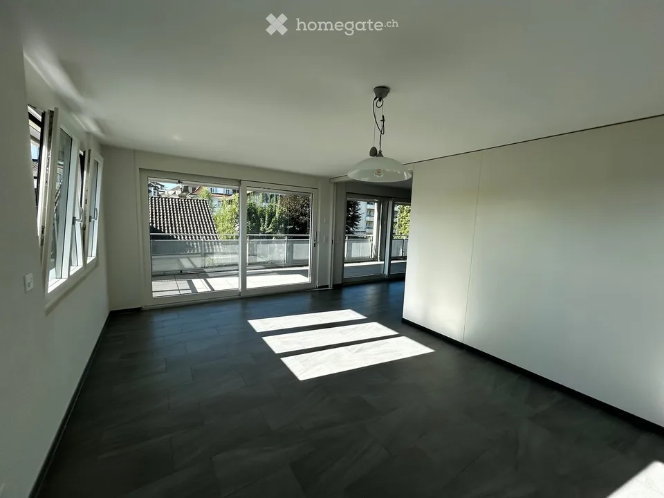 FRIBOURG – Ausnahmewohnung 5.5 Zimmer mit 158 m² und verglaster Terrasse von 42 m²