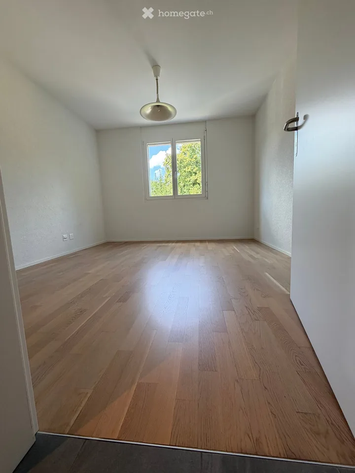 FRIBOURG – Ausnahmewohnung 5.5 Zimmer mit 158 m² und verglaster Terrasse von 42 m²