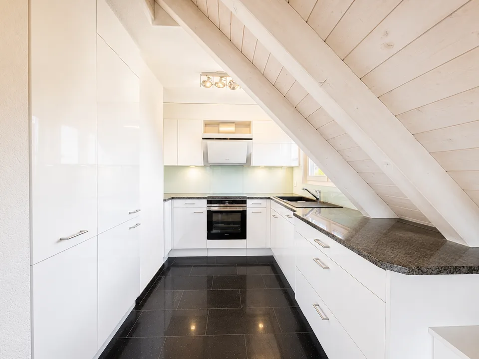 Dream Maisonette with Gallery and Mountain View