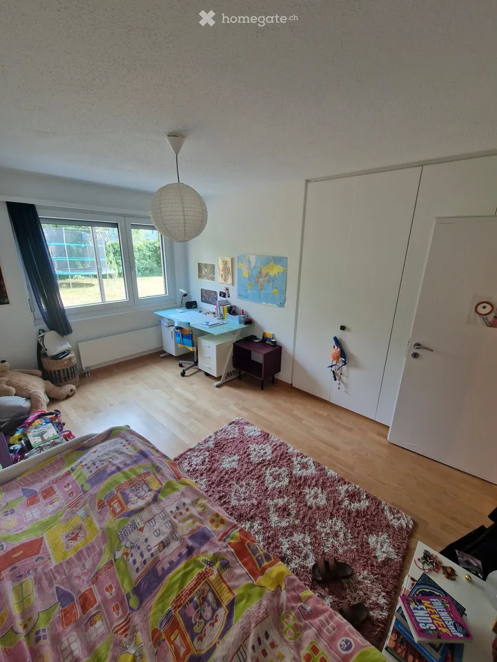 Spacious 5.5-Room Family Home in Affoltern am Albis – Available from October 2026