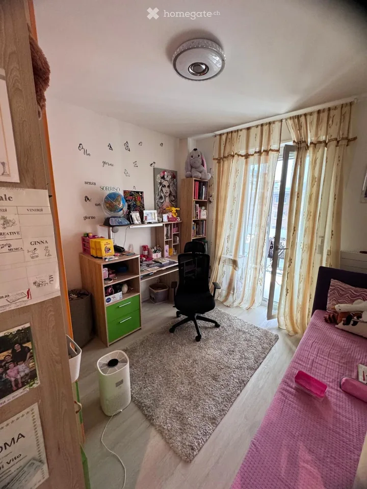 Geschäft in Massagno - 4,5 Zimmer