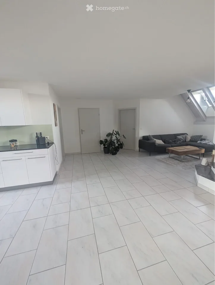 Wunderschöne 4.5 Zimmerwohnung in Aristau