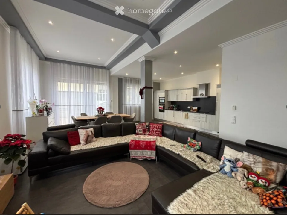 Appartement spacieux de 4.5 pièces au rez