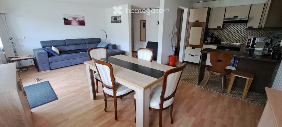 Charmante 2.5 Zimmerwohnung im Schwarzsee