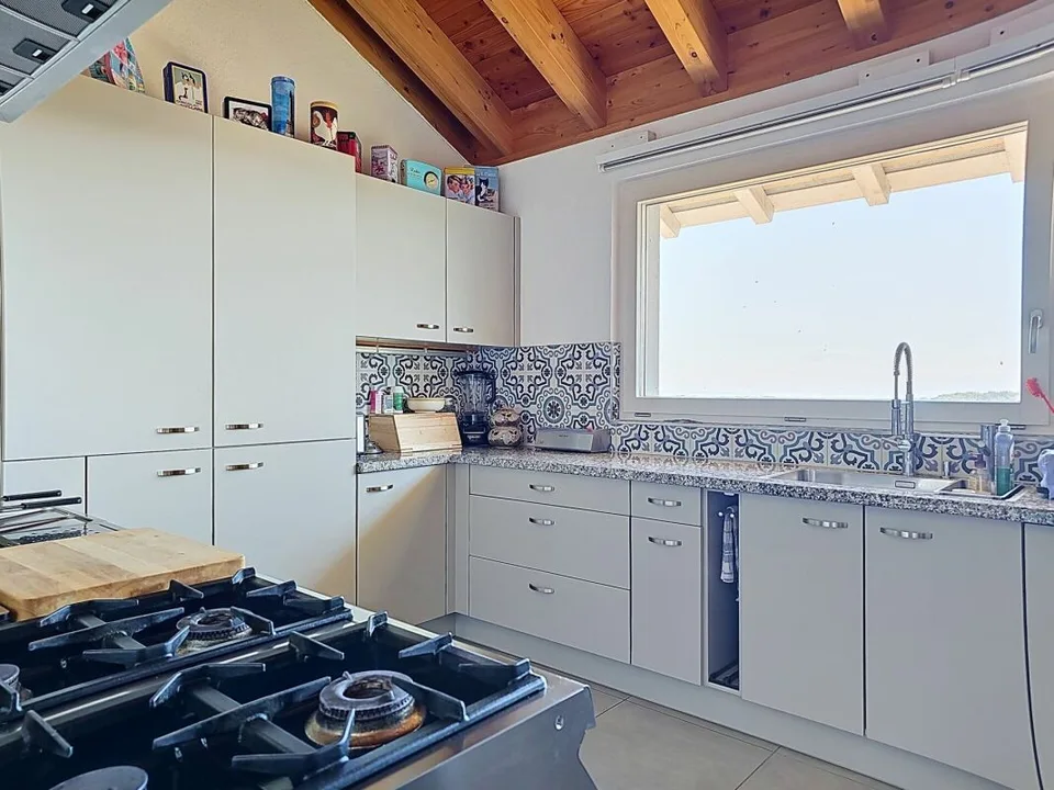 Posizione privilegiata con vista panoramica completamente libera – foto 3 di 19