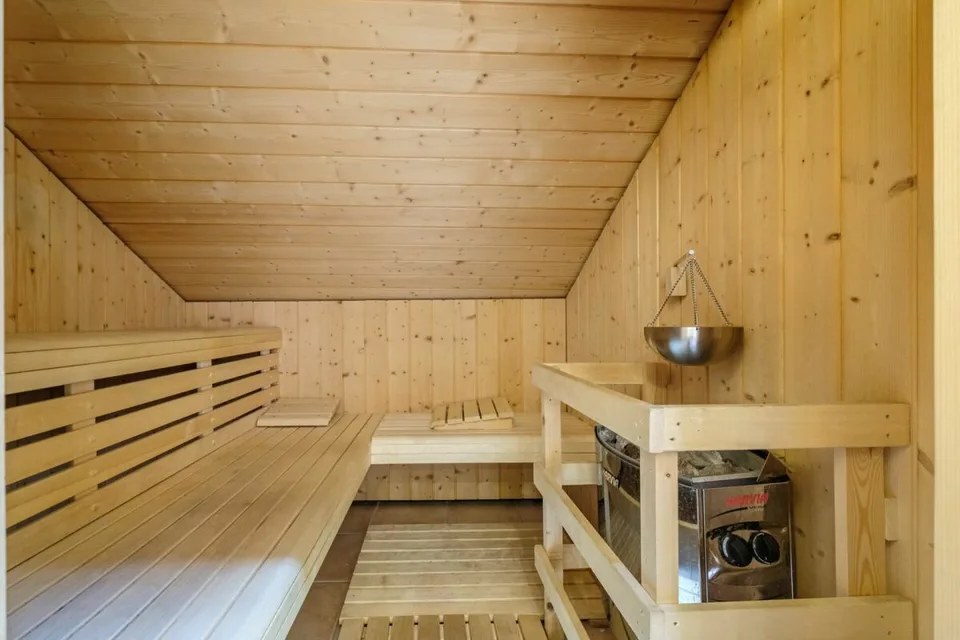 15 Zimmer Reihenfamilienhaus in Laconnex – Foto 19 von 20