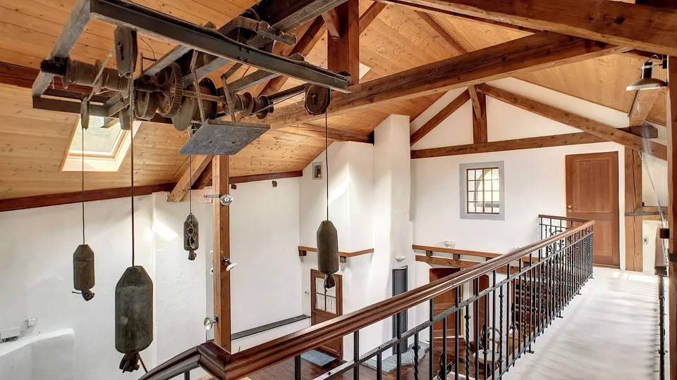 Grande maison de caractère et potentiel d'agrandissement – photo 3 sur 11