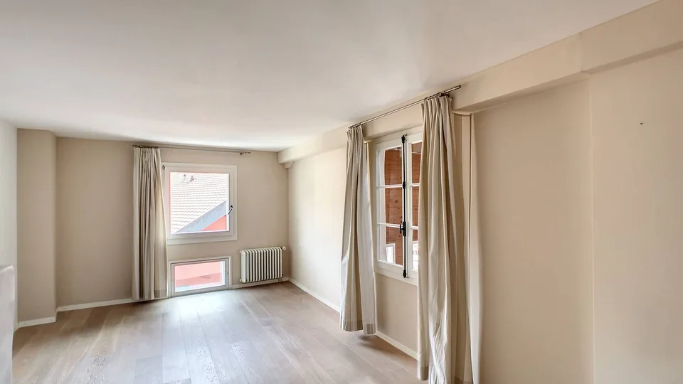 Grande maison de caractère et potentiel d'agrandissement – photo 8 sur 11