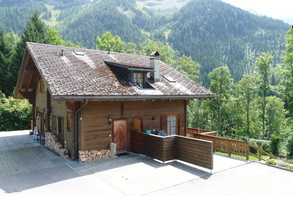 Diablerets for sale 6 rooms Magnificent semi-chalet – photo 2 of 27
