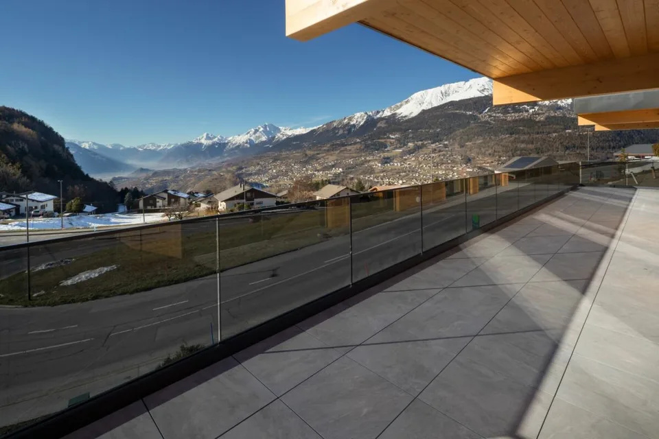 7.5 Zimmer Chalet in Lens – Foto 4 von 13