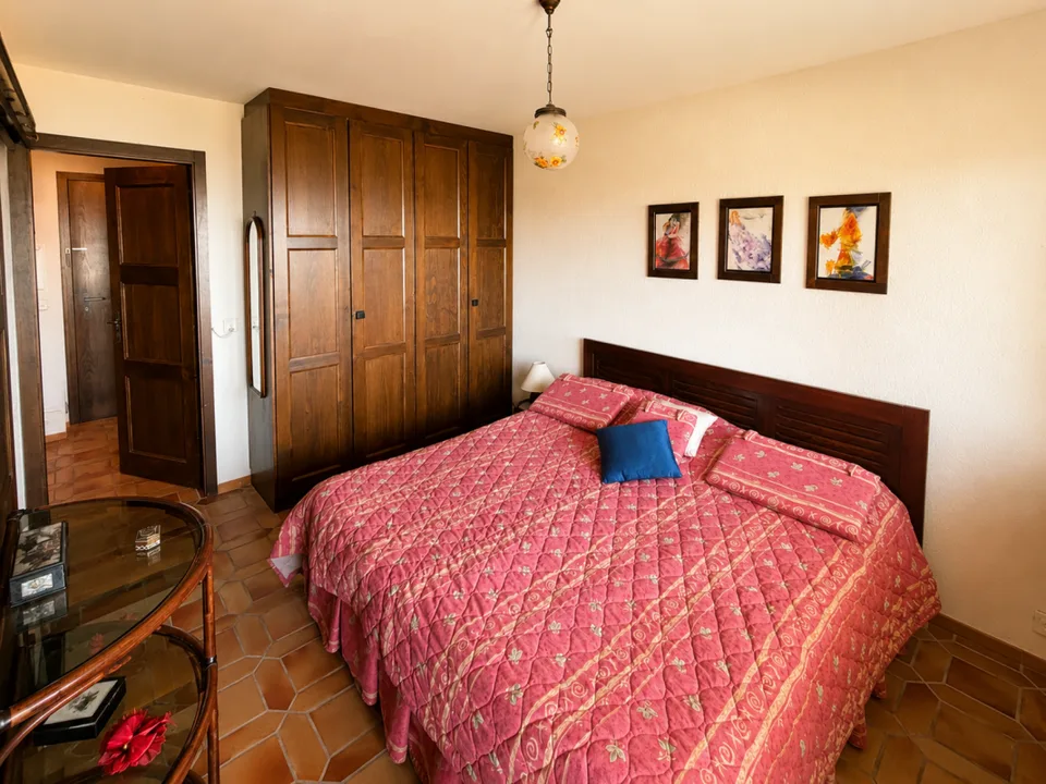Apartment 2.5 rooms in Crans Montana – photo 6 of 12