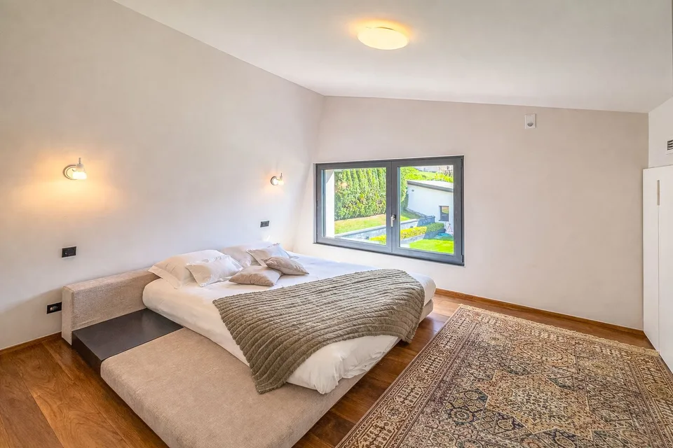 Splendida villa di lusso vista lago con piscina e darsena – foto 16 di 36
