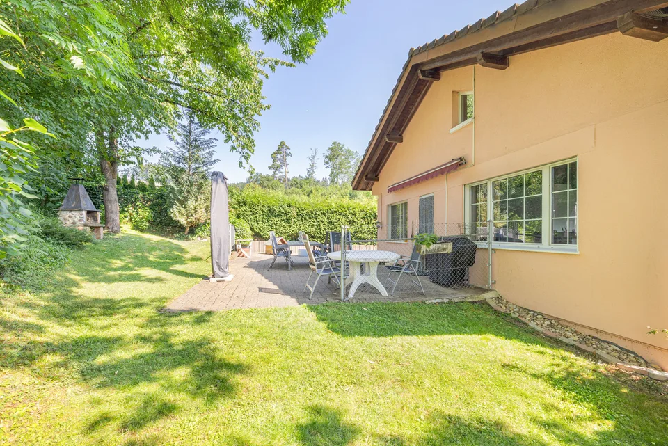 8 Zimmer Einfamilienhaus in Madetswil – Foto 12 von 13
