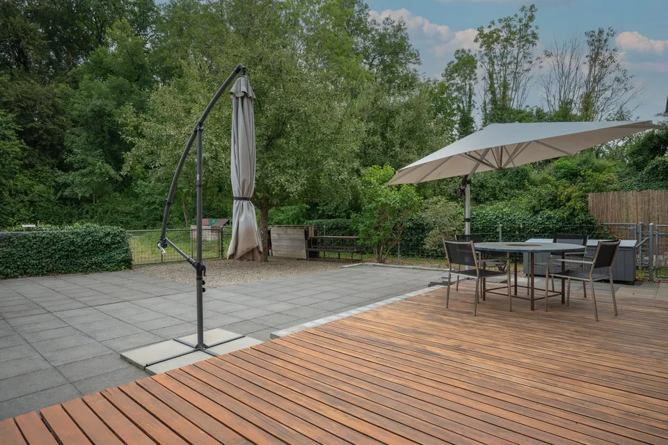 Exclusive Loft Dream in the Walzmühle Area: 3.1 m Ceiling Height, Luxury Kitchen & 130 m² Private Garden – photo 6 of 25