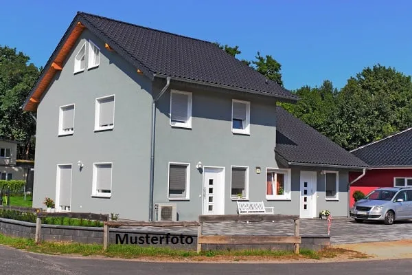 *4,5-Zimmer-Wohnung*