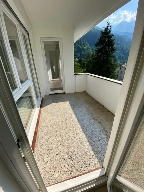 Luminoso appartamento di 3.5 locali con vista panoramica a Faido