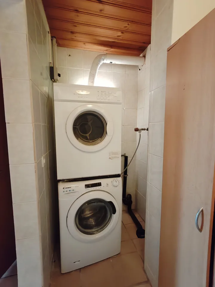 Nous louons immédiatement un appartement de 4 pièces lumineux et spacieux dans un quartier calme à Zwingen